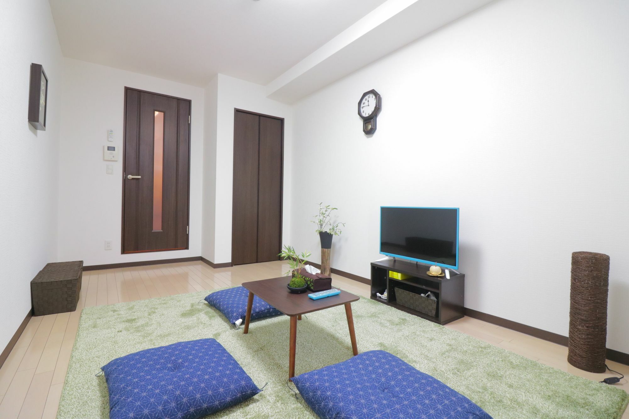 אוסקה Hg Cozy Hotel No 38 通天閣前 מראה חיצוני תמונה